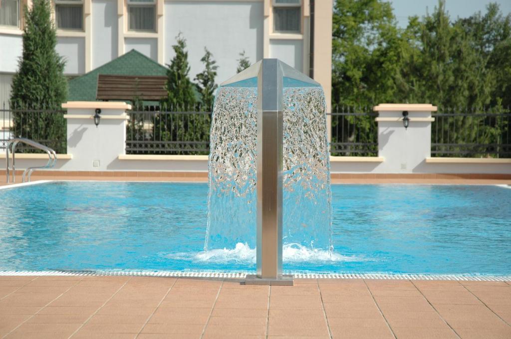 Hotel Prezident Palić Esterno foto
