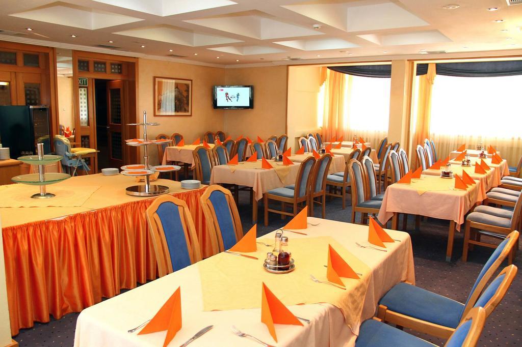 Hotel Prezident Palić Esterno foto